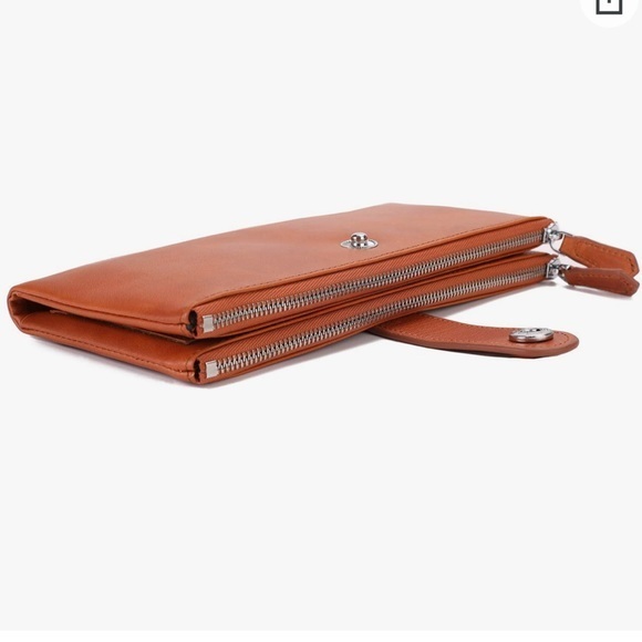 Large Capacity Card Wallet With RFID Blocking - Picture 3 of 14